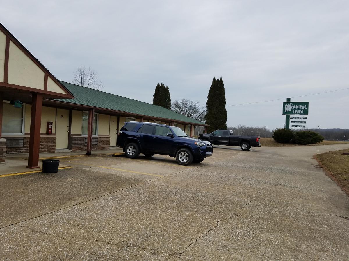 Midwest Inn Paoli Exterior foto